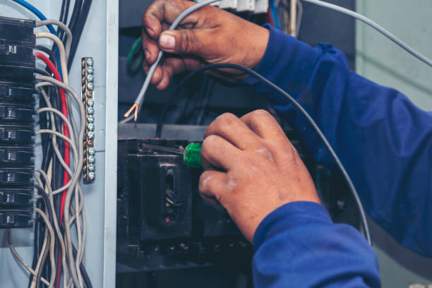 Best 24-Hour Electrician  in Silver Springs Shores, FL