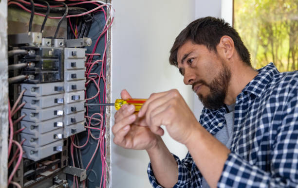 Best Electrical Troubleshooting Services  in Silver Springs Shores, FL